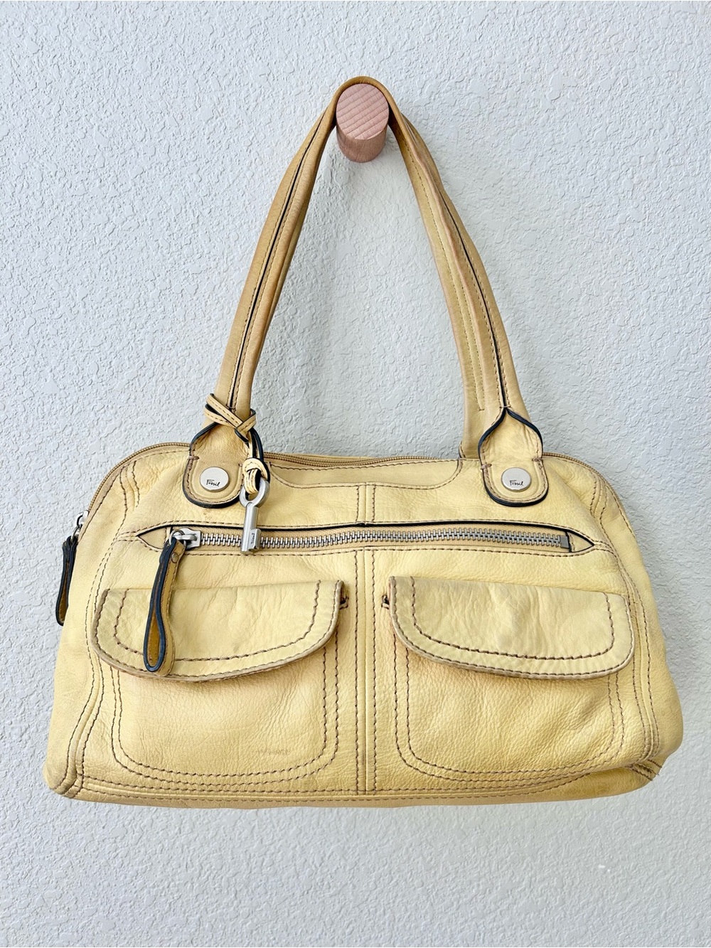 Fossil Y2K Butter Yellow Pebbled Leather Front Pockets Handbag Satchel Zipper